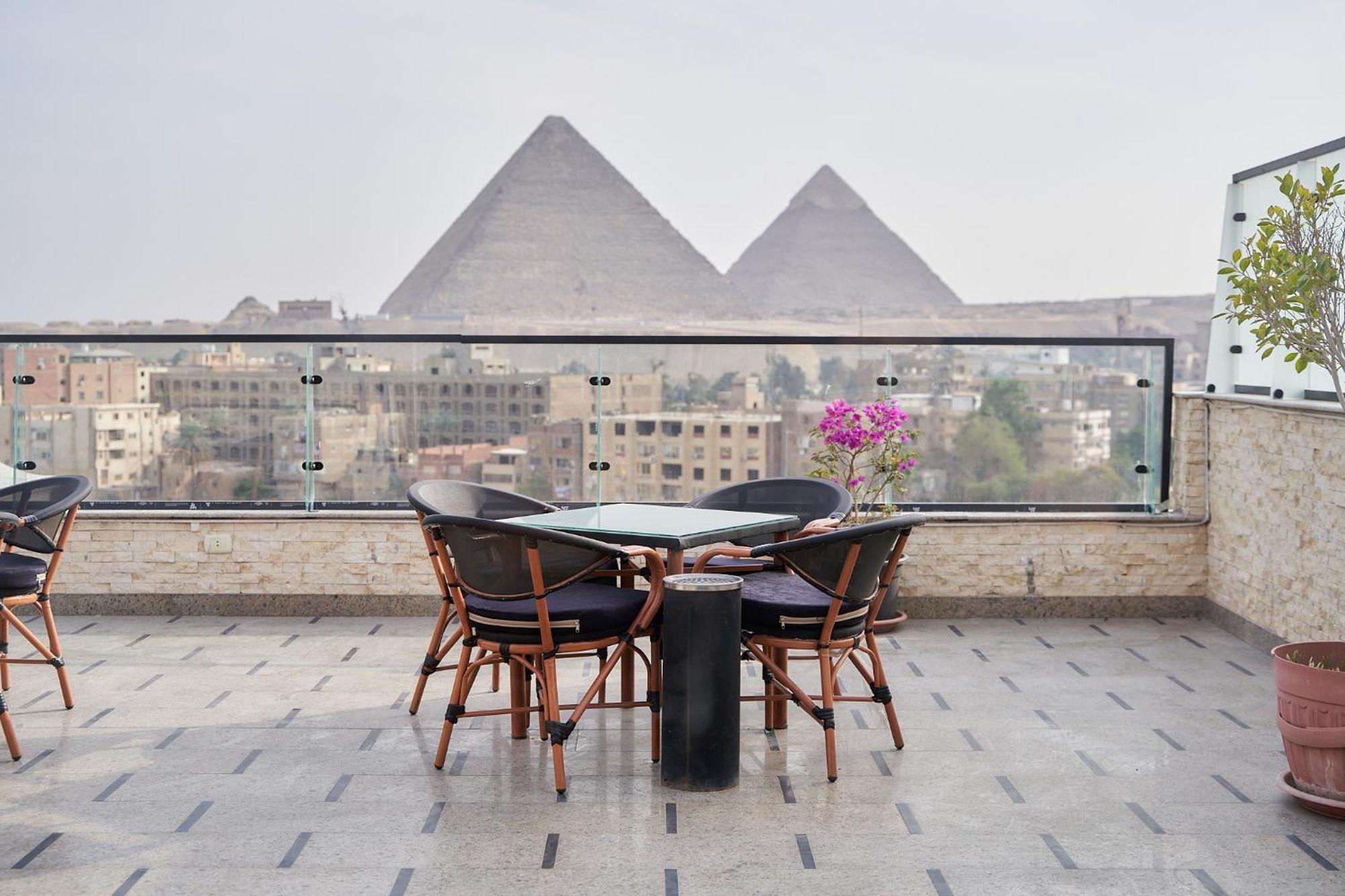New Top Pyramids Hotel Il Il Cairo Esterno foto