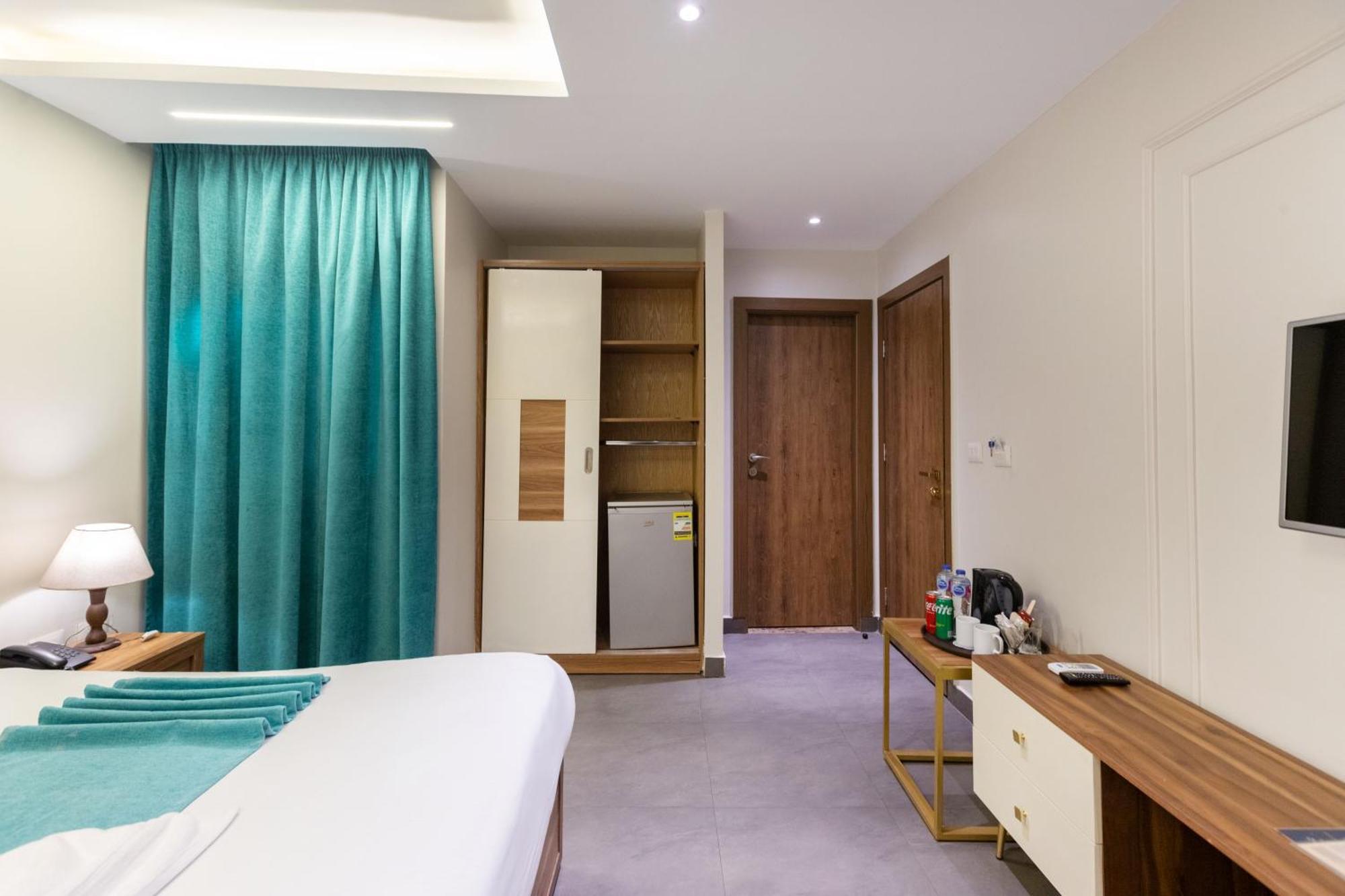 Appartamento Sunrise Jacuzzi & Pyramids View Il Il Cairo Esterno foto