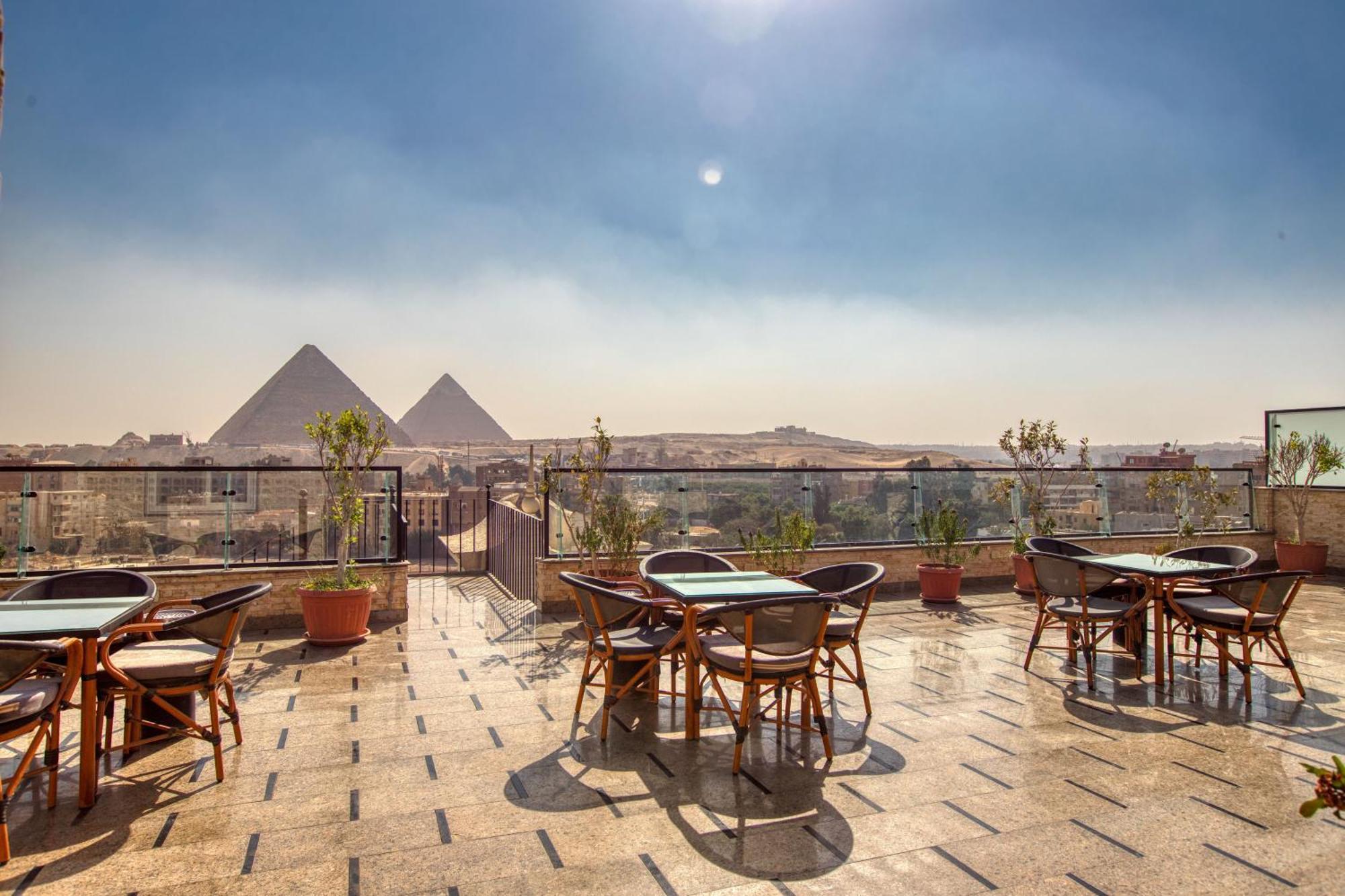 New Top Pyramids Hotel Il Il Cairo Esterno foto