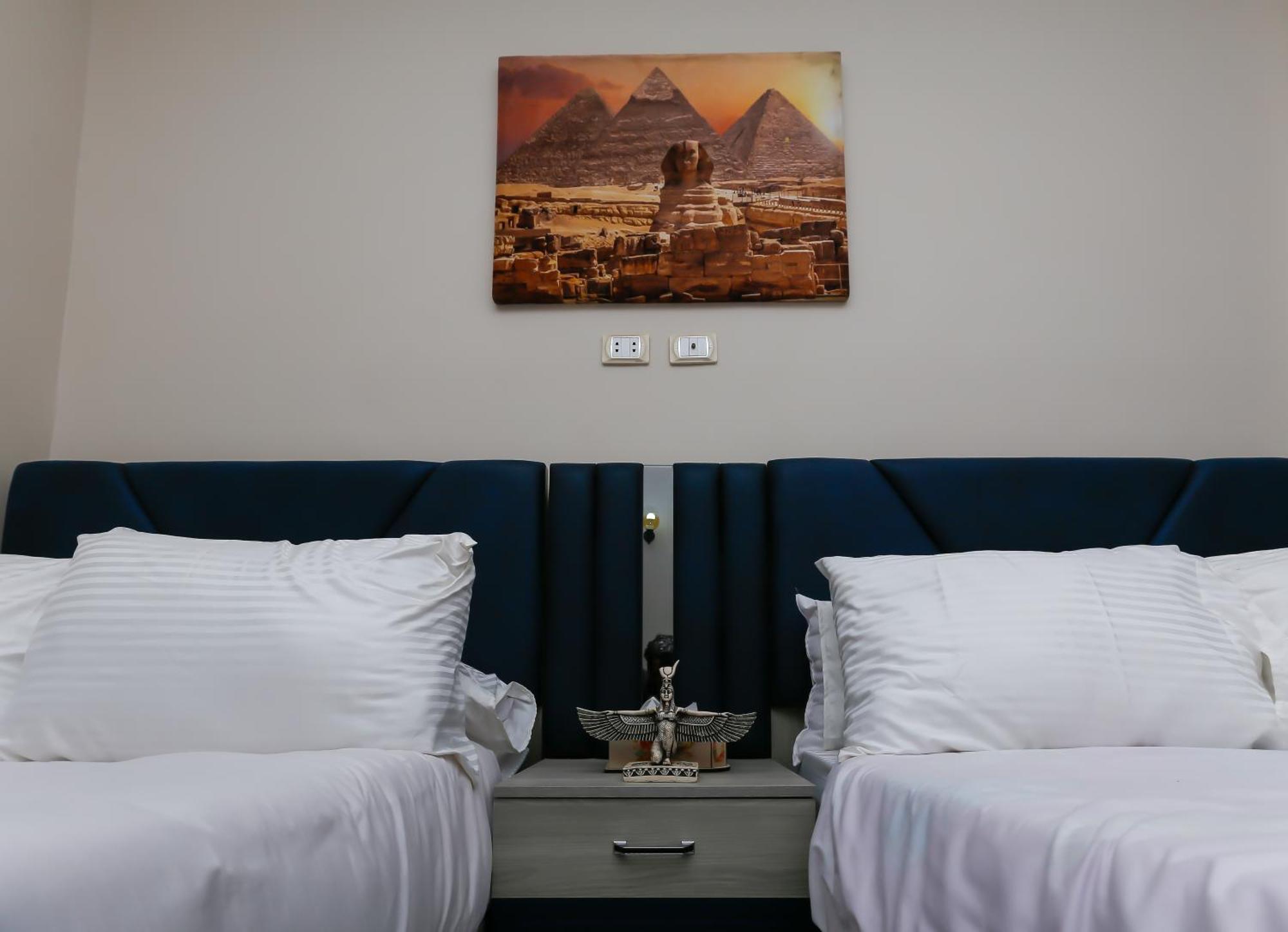 Sunrise Jacuzzi & Pyramids View Il Cairo Esterno foto